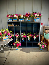 Load image into Gallery viewer, 2026 Mother's Day Peony Bouquets