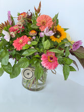 Load image into Gallery viewer, 2023 SUMMER / FALL Bouquet Subscription
